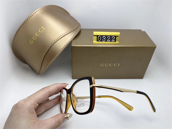 Gucci Sunglass A 065